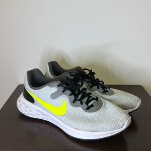 Nike Revolution 6 Next Nature